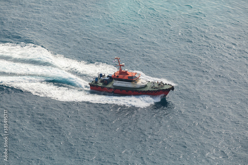 Fast pilot boat is in the way. Persian Gulf,
