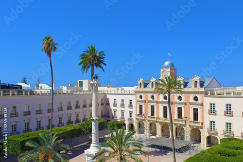 Plaza de la Constitución de Almería, España © Bentor