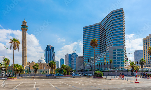 Bilde på lerret Panoramic view of downtown Tel Aviv at Mediterranean coast - Neve Tzedek distric
