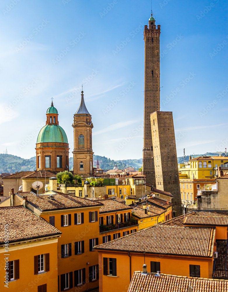 Obraz premium famous old town of Bologna in italy