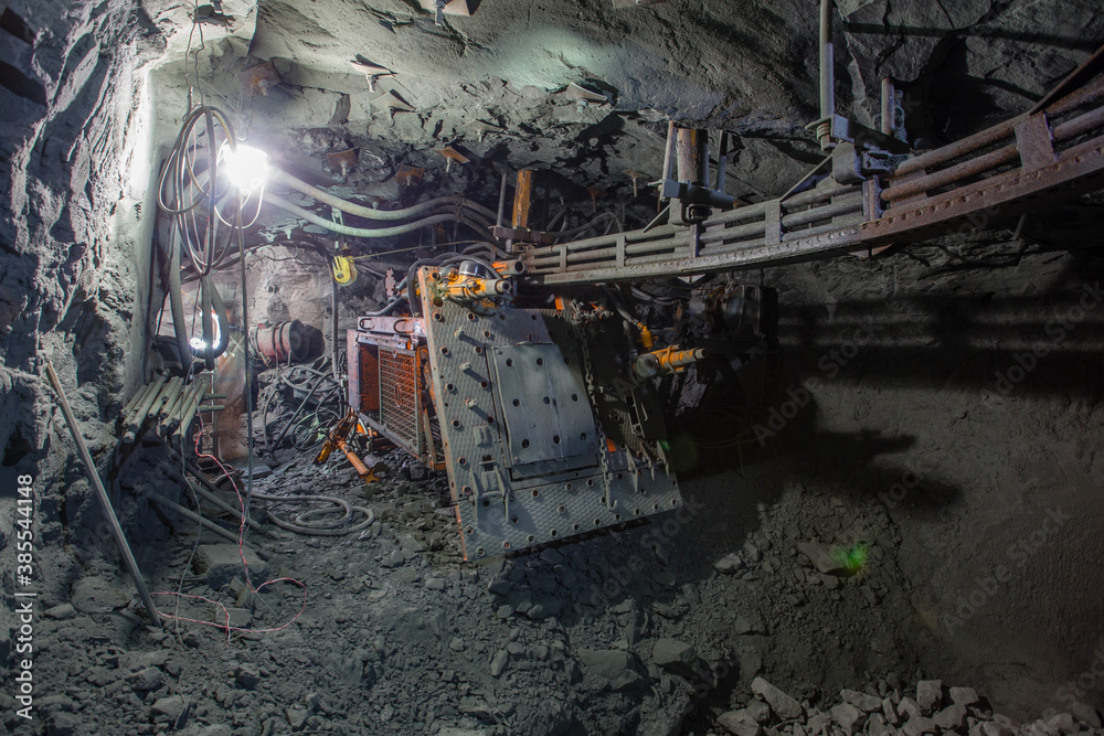 Raising mechanical set raise borer in underground gold mine Raising mechanical set raise borer in underground gold mine