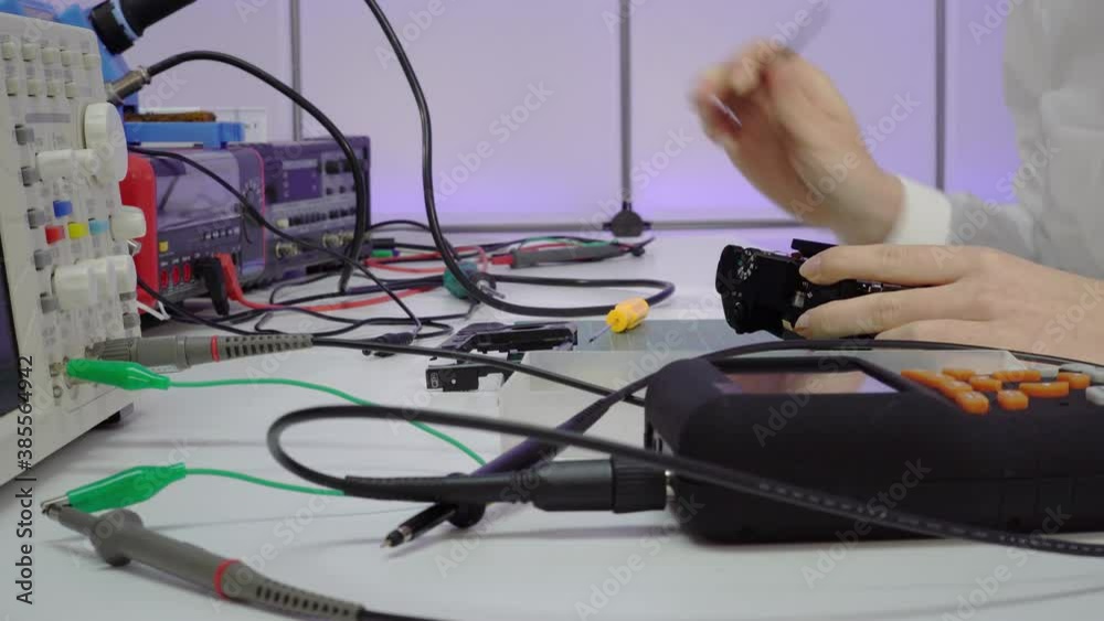 Repairing electronics component of digital cameras Repairing electronics component of digital cameras