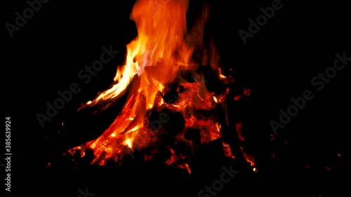 Feu de bois. photo