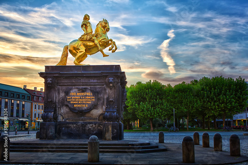 Dresden Zwinger Sachen Frauenkirche Deutschland Goldener Reiter Schloßstraße 