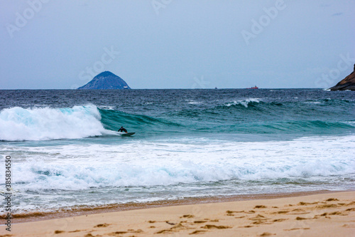 Photography surfing the wave