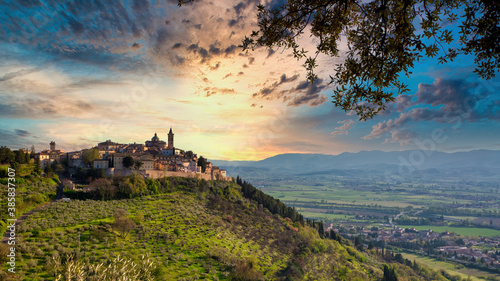 Panoramic view of beautiful hamlet of Trevi  Umbria  Italy