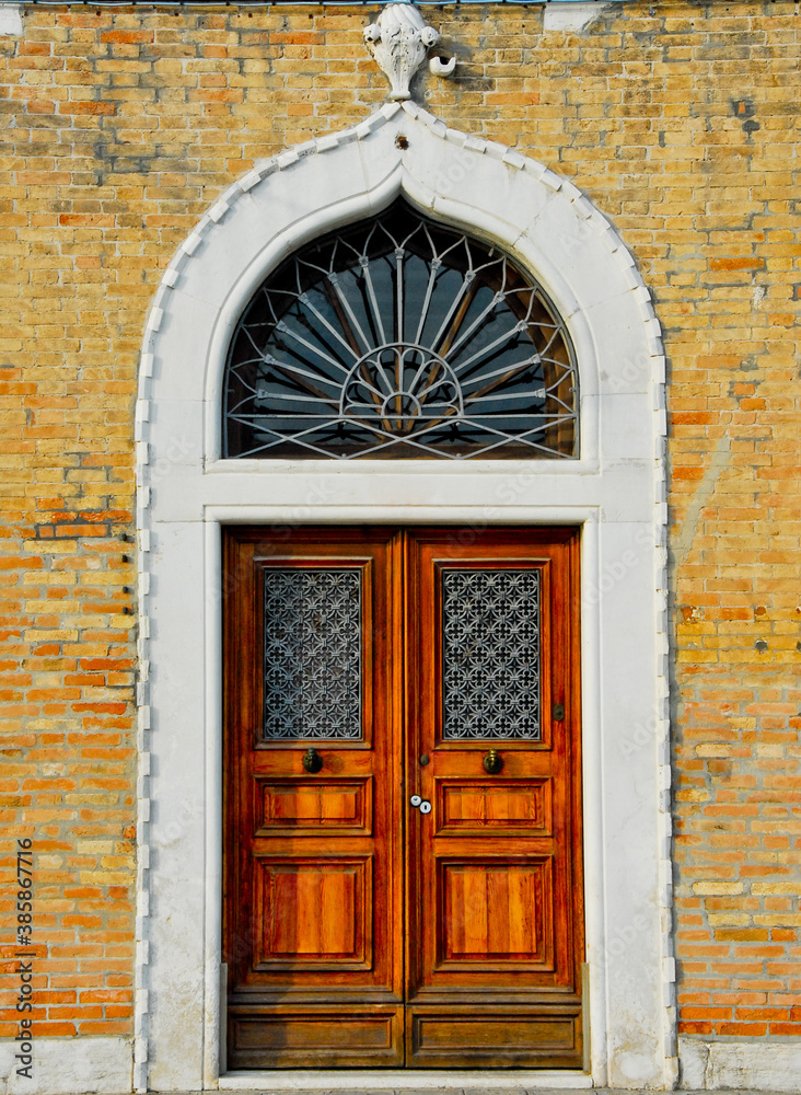 Fototapeta premium Venice door, Italy