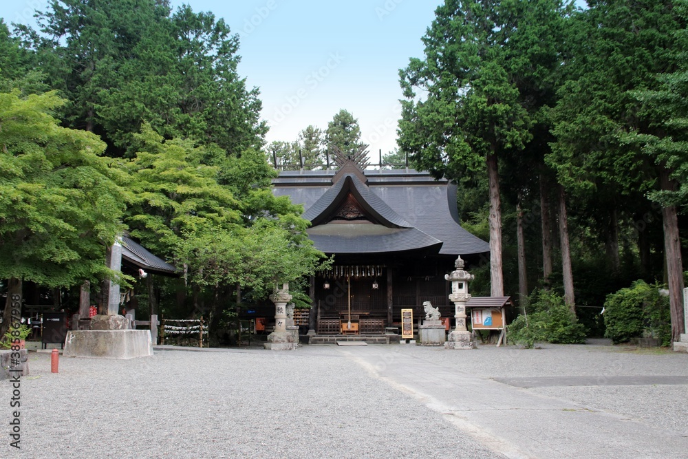 富士河口湖町の富士御室浅間神社