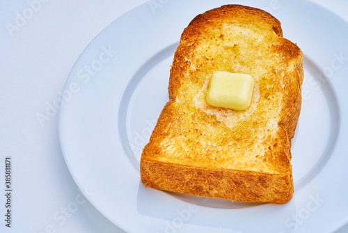 トースト　バター　とろける