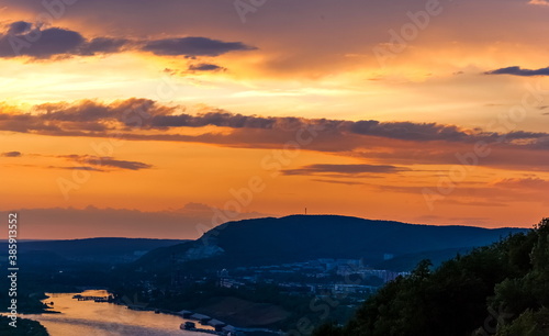Fototapeta Naklejka Na Ścianę i Meble -  Landscape with sunset on the river in summer