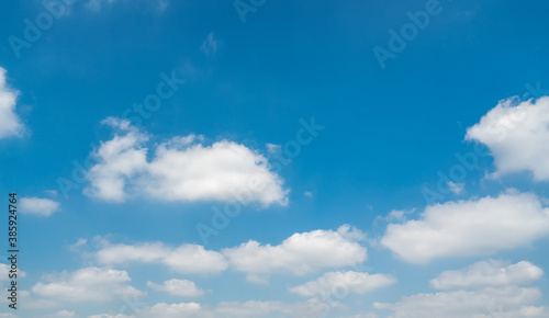 Fototapeta Naklejka Na Ścianę i Meble -  Blue sky and white clouds sky landscape