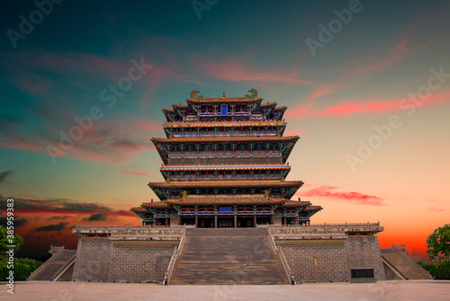 One of the four famous buildings in ancient China: Guanque tower.
