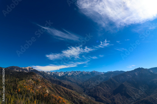 Panorama Moro Rock at autumn in Sequoia National Park, California © AdobeTim82