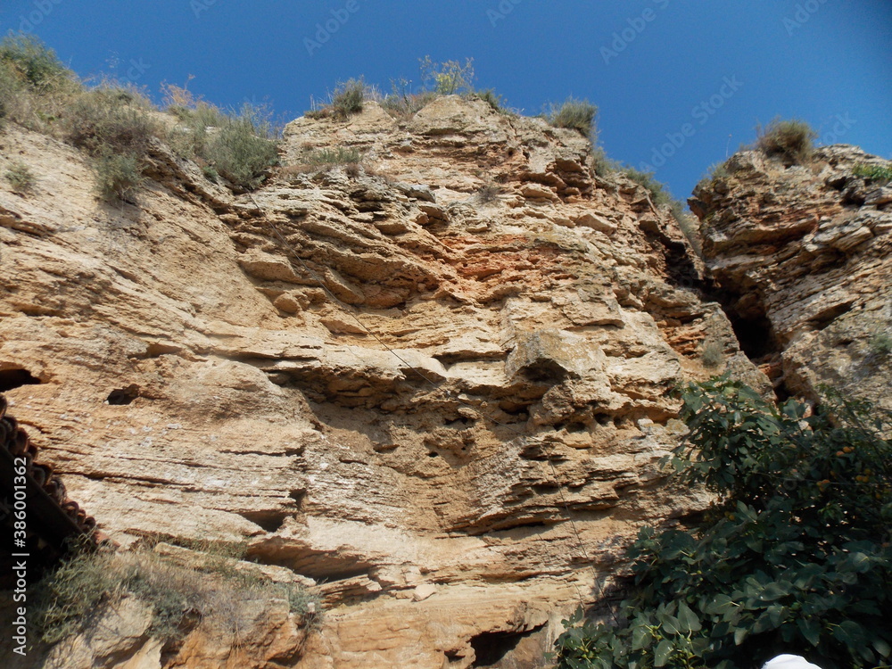 Naklejka premium rocks and sky