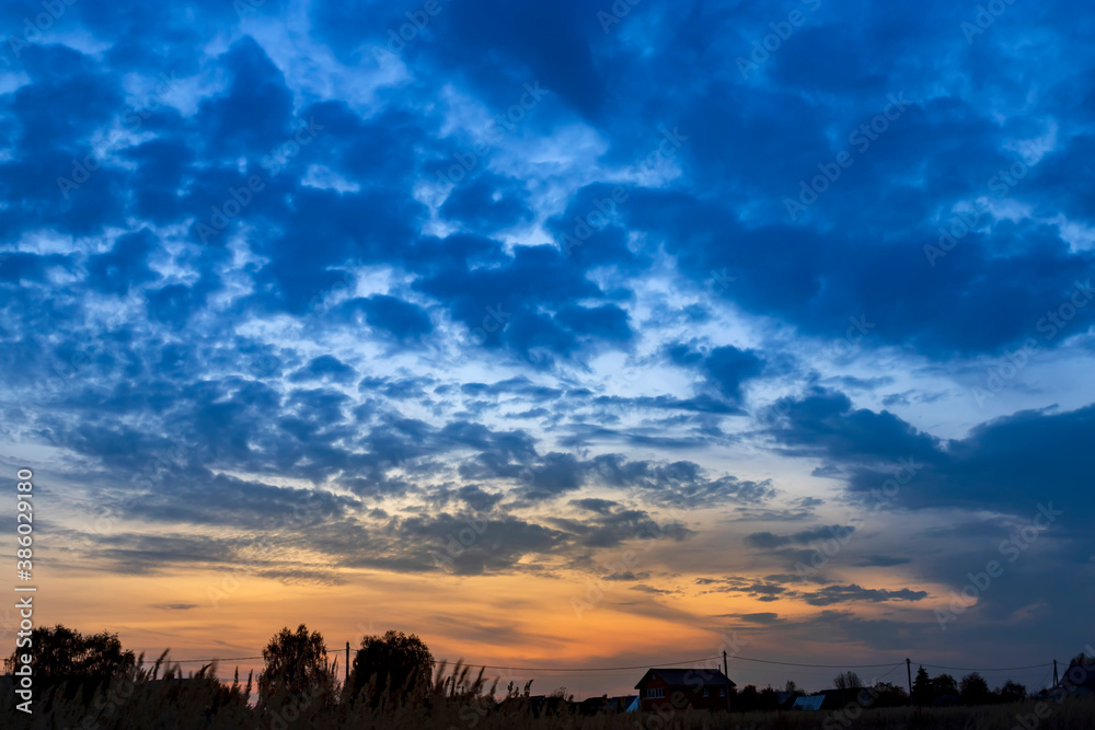 Fototapeta premium Sky background on sunset. Nature composition. Summer background.