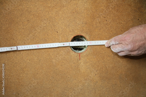 measuring a hole in the wall