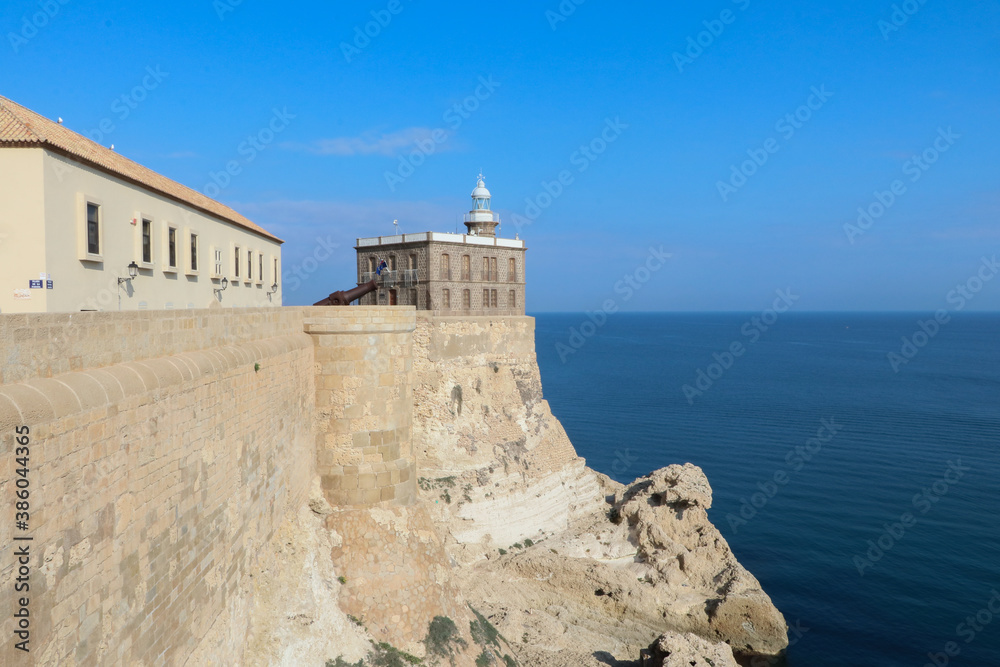 Faro de Melilla, fortaleza en el mar Mediterráneo, África