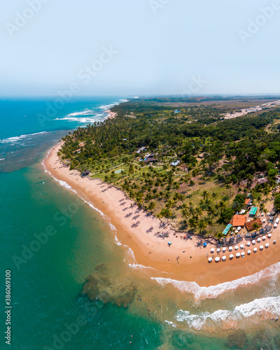 Fototapeta Naklejka Na Ścianę i Meble -  Imagem Aérea de Taipu de Fora na Península de Maraú, Camamu, Bahia, Brasil