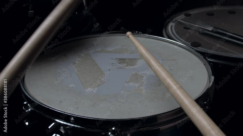 pov - the drummer plays with sticks on a snare drum, home lesson paradiddle training pov - the drummer plays with sticks on a snare drum, home lesson paradiddle training