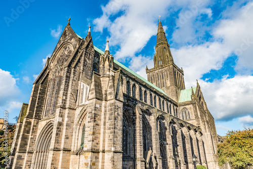 Murais de parede Glasgow Cathedral (Scottish Gaelic: Cathair-eaglais Ghlaschu), also called the High Kirk of Glasgow or St Kentigern's or St Mungo's Cathedral, in Glasgow, Scotland, UK
