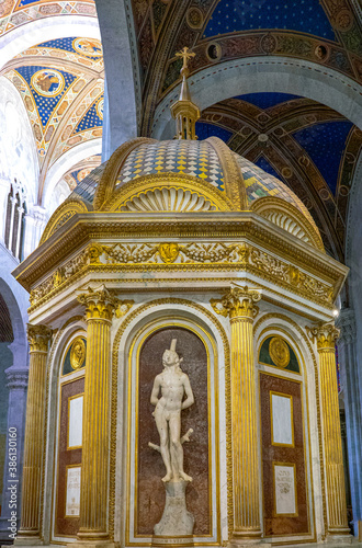 Lucca, the architectures of the city
