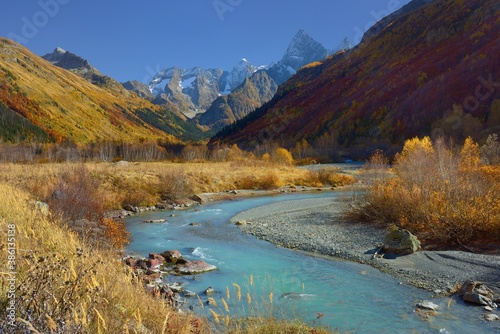 Autumn in mauntains