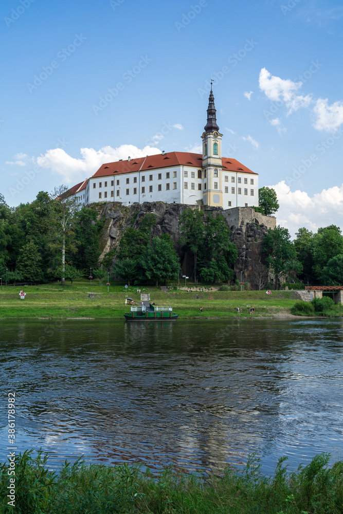 Fototapeta View on the Tetschen Castle and Elbe river (Labe). Decin. Czech Republic.