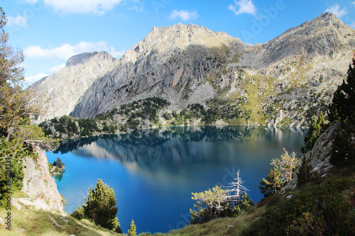 Fototapeta Naklejka Na Ścianę i Meble -  Black lake in Lakes de San Mauricio National Park, Catalonia, Spain