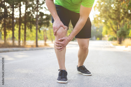 Running injury. Speed up before any exercise.