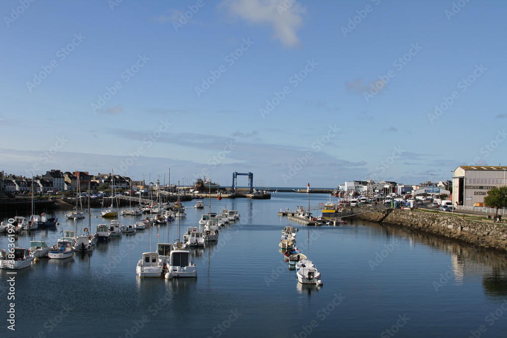 le guilvinec port de pêche breton