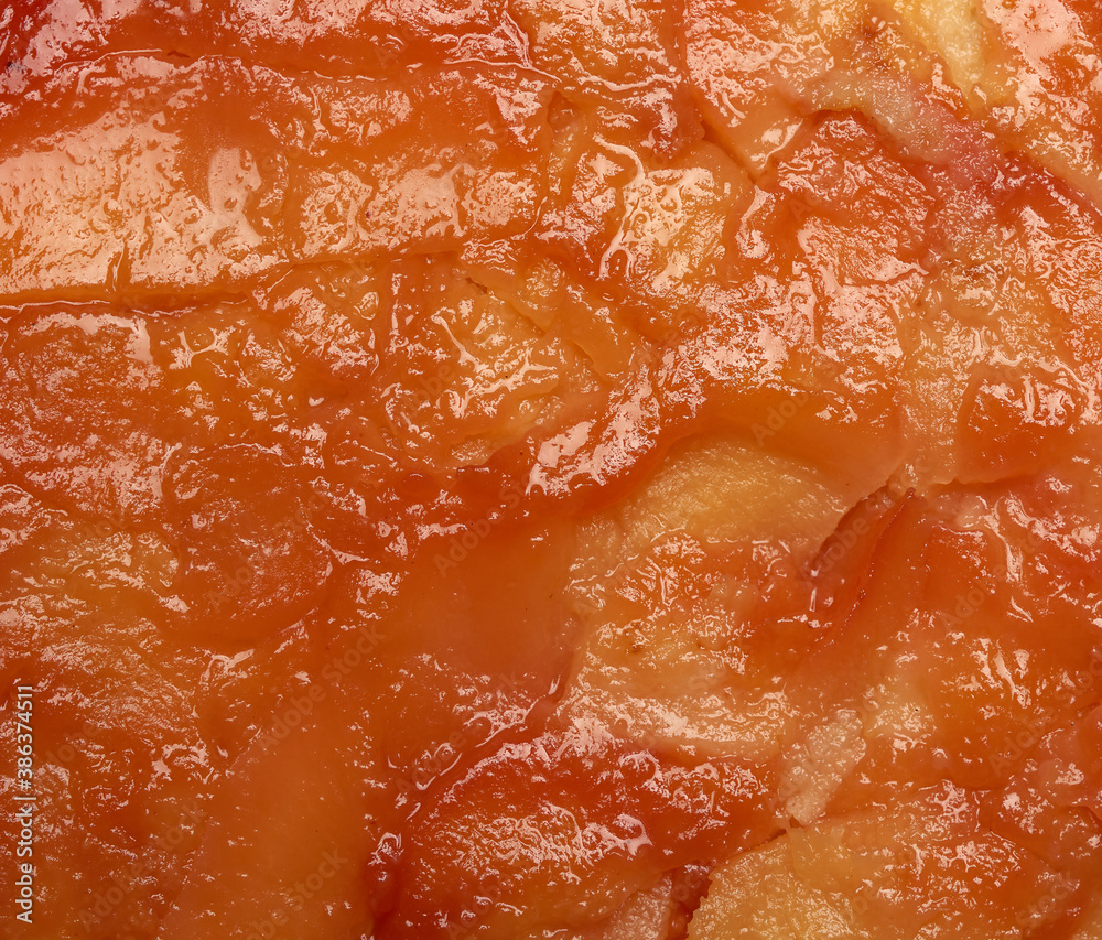baked pie texture with quince slices