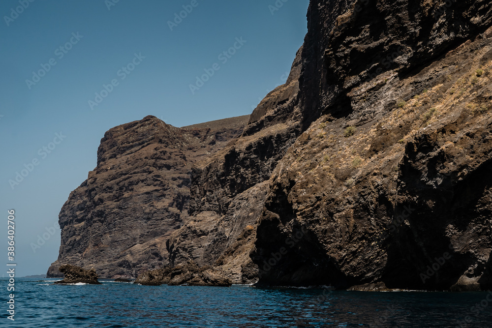 Los Gigantes, Puerto de Santiago (Tenerife, Spain) Los Gigantes, Puerto de Santiago (Tenerife, Spain)