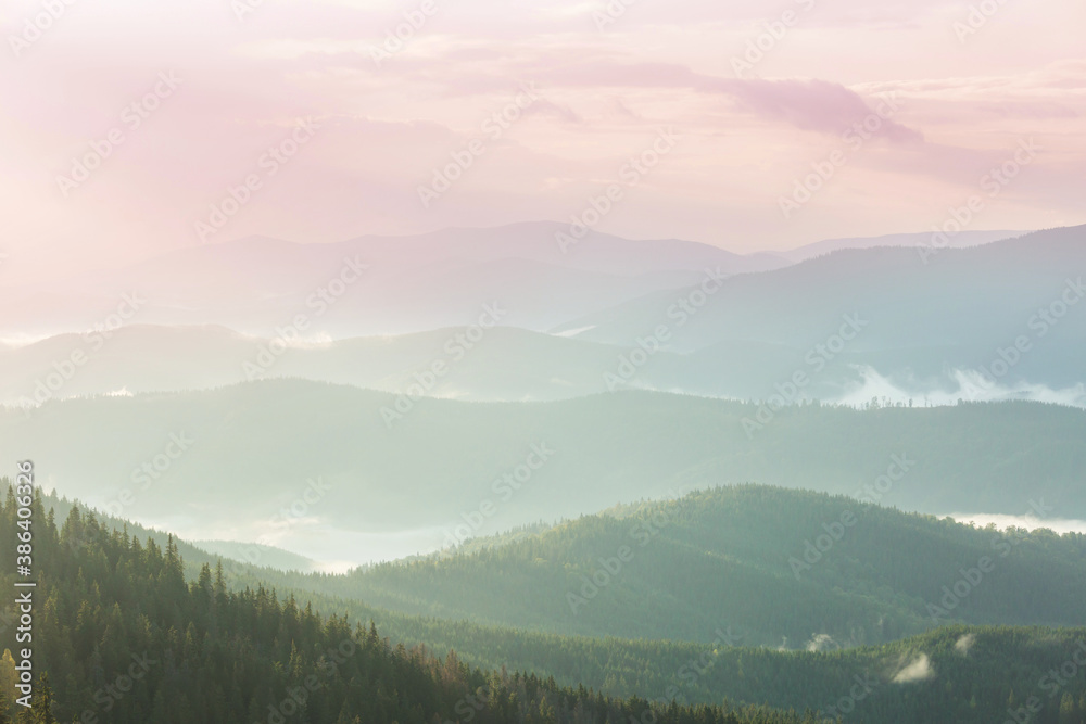 Obraz premium Mountains silhouette