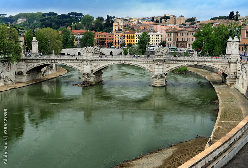Bridge of Victor Emmanuel II and river Tiber, Rome, Italy