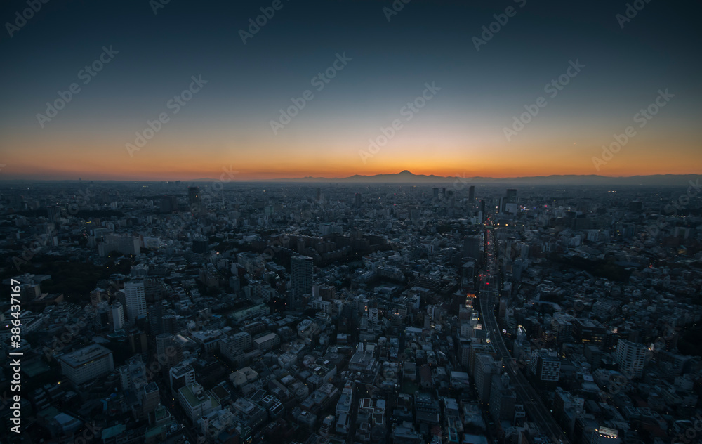 Tokio Morgengrauen