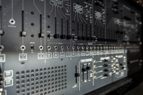 ARP 2600 - Synthétiseur analogique