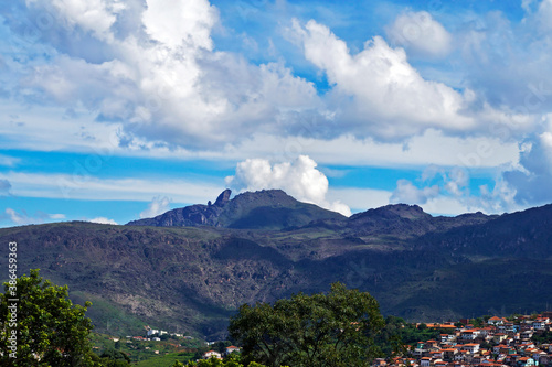 Partial view of Ouro Preto, with the Itacolomy peak in the background, Brazil  © Wagner Campelo