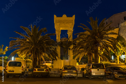 Ehrenmal der Kriegsopfer in Calvi auf Korsika photo