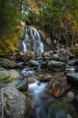 Long exposure of a waterfall in Vermont during autumn 