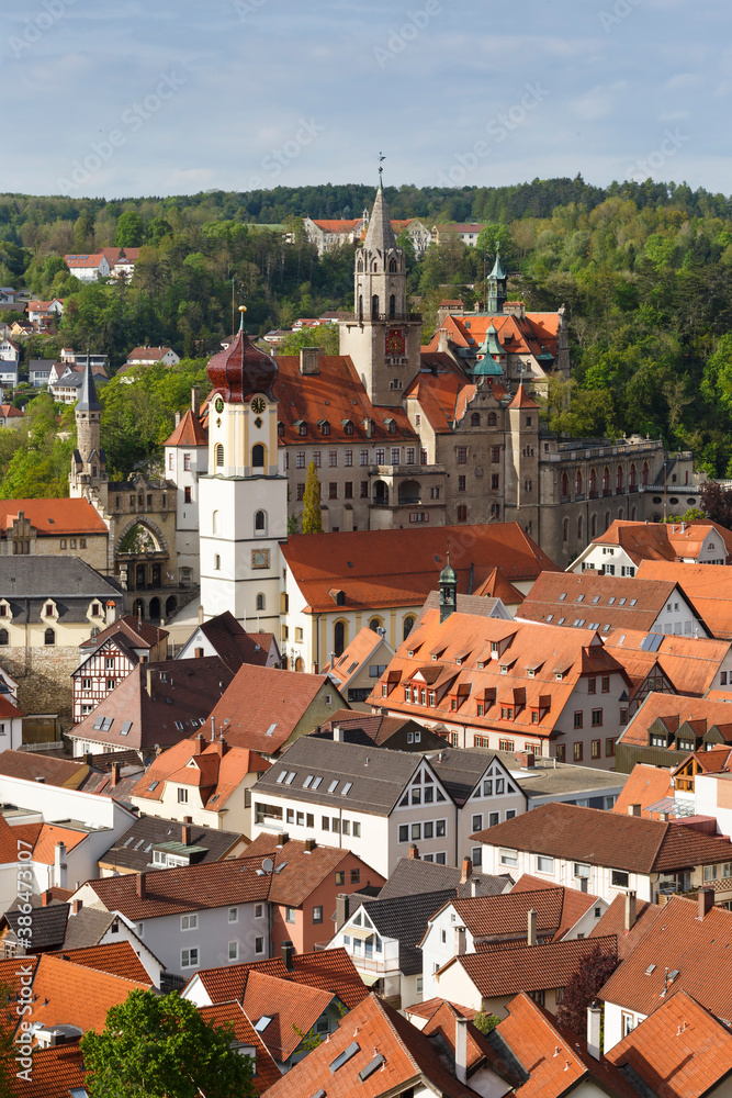 Ausblick auf das Hohenzollernschloss und auf die St. Johannkirche der Stadt Sigmaringen