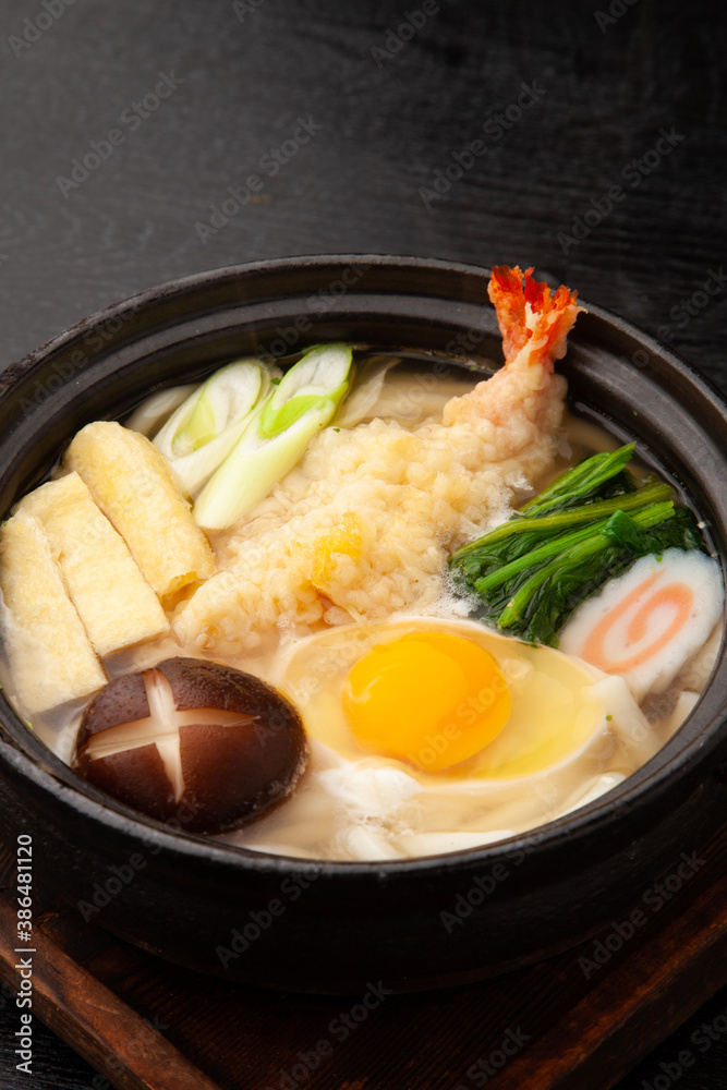 鍋焼きうどん 鍋焼きうどん