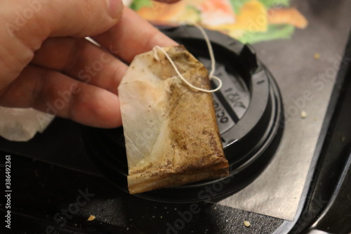 used tea bag withfruit smell
