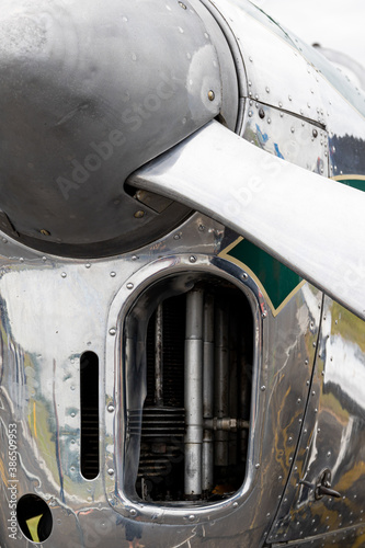 Foto Engine cowling from monoplane aircraft