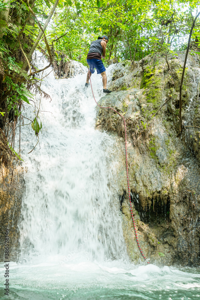 cascada de la frontera