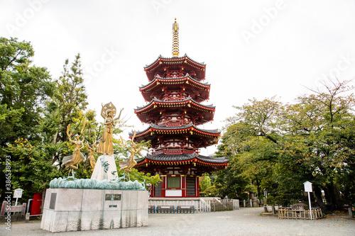 川崎太師　平間寺　五重塔　五重の塔　川崎太師平間寺　川崎太師平間寺薬師殿　薬師殿　薬師如来 photo