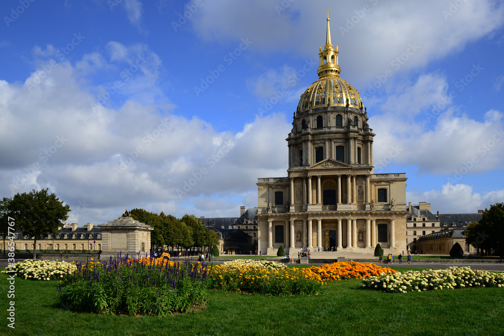 The National Residence of the Invalids with the church of the golden dome, Paris, France The National Residence of the Invalids with the church of the golden dome, Paris, France