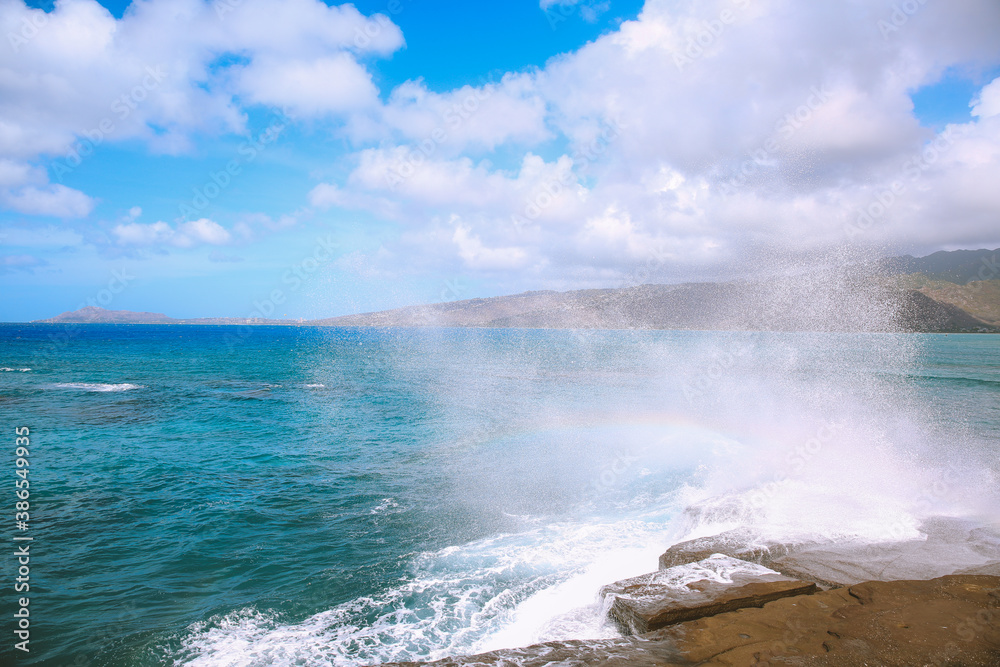 Waves hit the rocks, Oahu, Hawaii