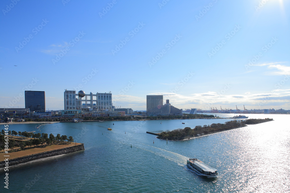 Obraz premium 台場 船の出入り