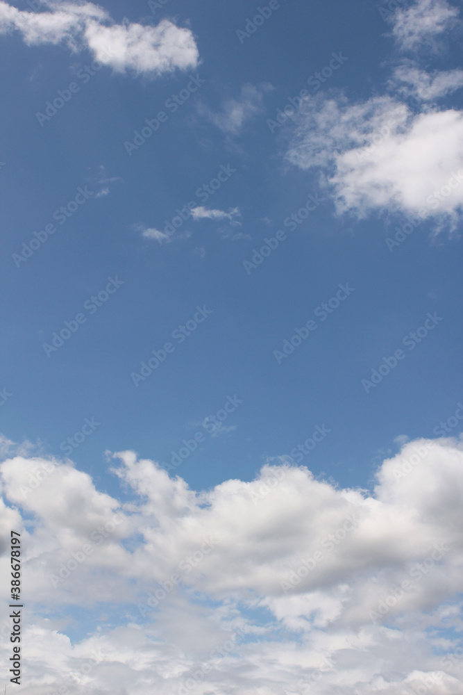 Obraz premium clouds in the blue sky