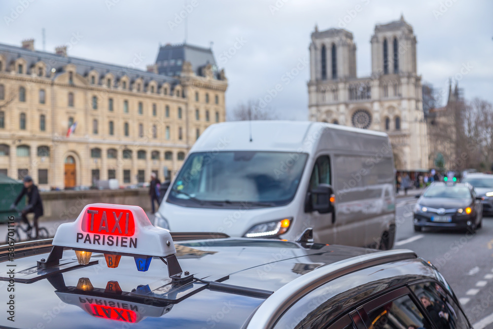 Fototapeta premium Paris Taxi sing